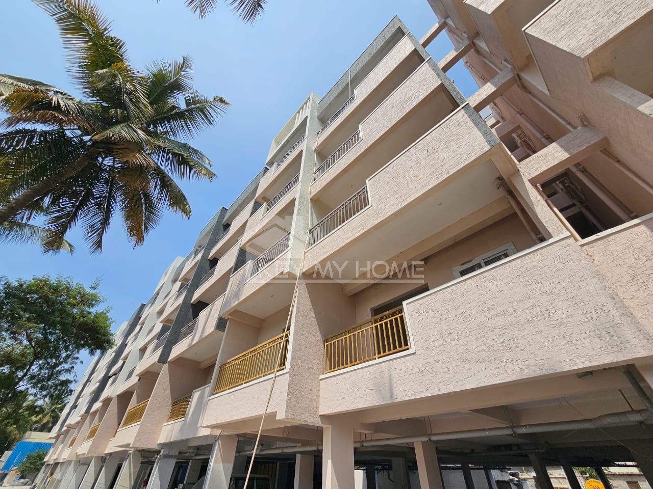 Ready-to-Move 2 & 3 BHK Luxury Flats in CV Raman Nagar!